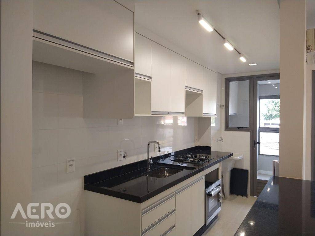 Apartamento para alugar com 2 quartos, 86m² - Foto 11