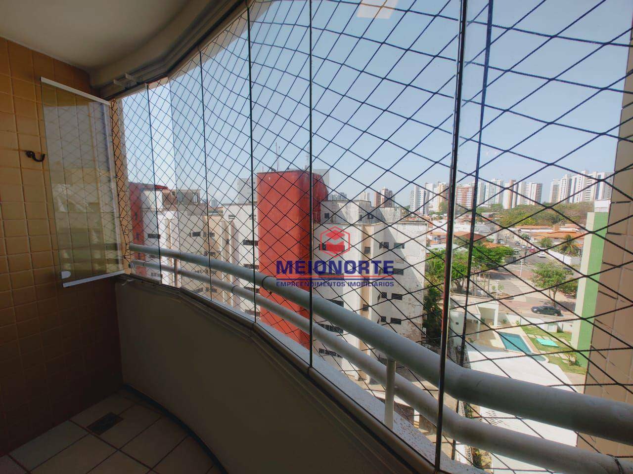 Apartamento para alugar com 3 quartos, 94m² - Foto 4