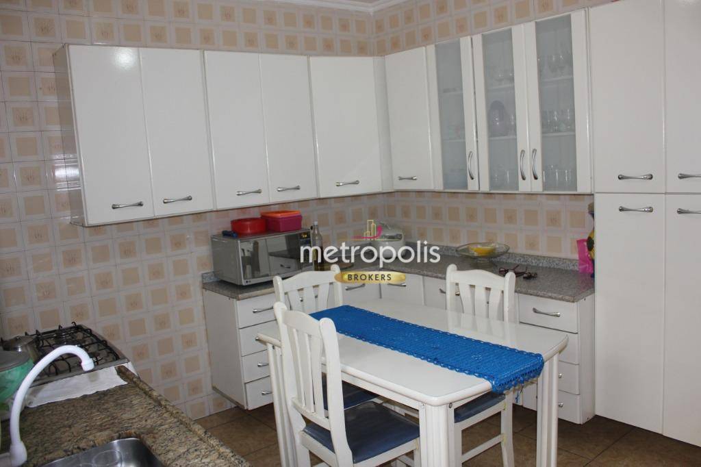 Sobrado à venda com 2 quartos, 165m² - Foto 18