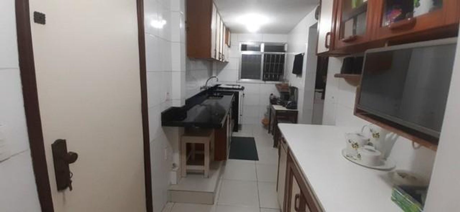 Apartamento à venda com 3 quartos, 130m² - Foto 5