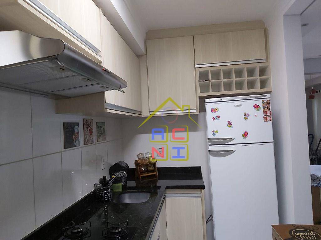 Apartamento à venda com 2 quartos, 60m² - Foto 13