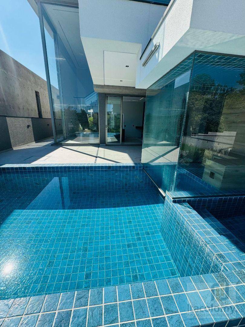 Casa de Condomínio à venda com 3 quartos, 265m² - Foto 24