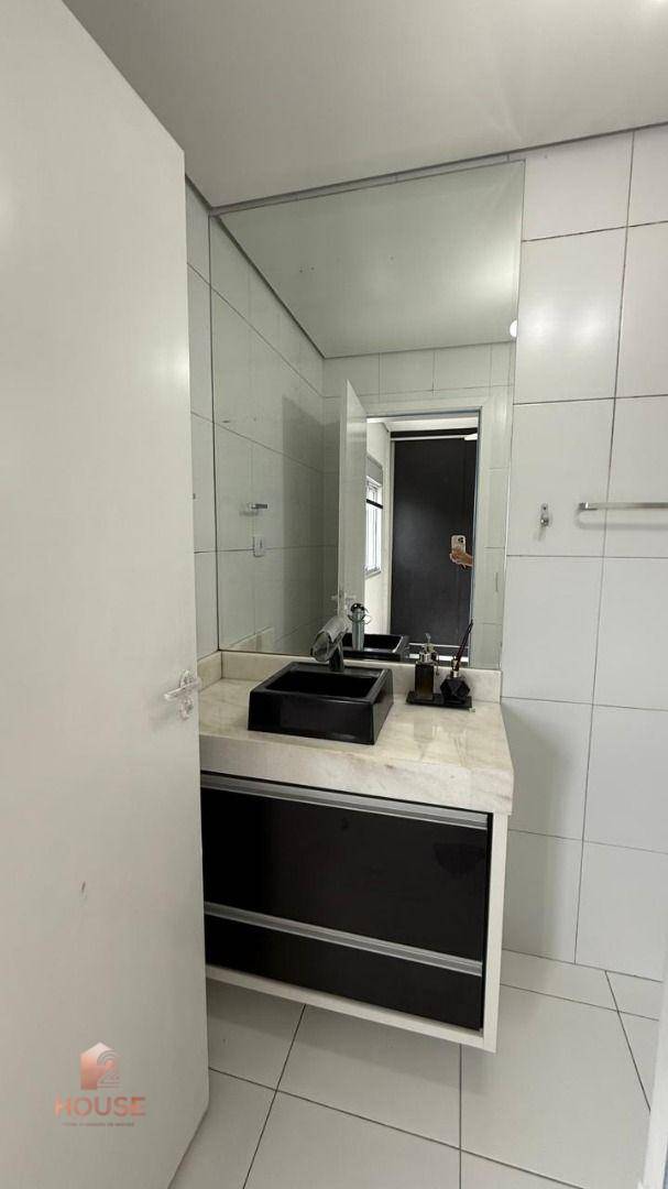 Apartamento para alugar com 3 quartos, 86m² - Foto 14