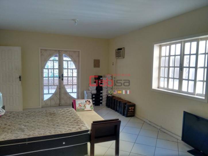 Casa à venda com 3 quartos, 550m² - Foto 14