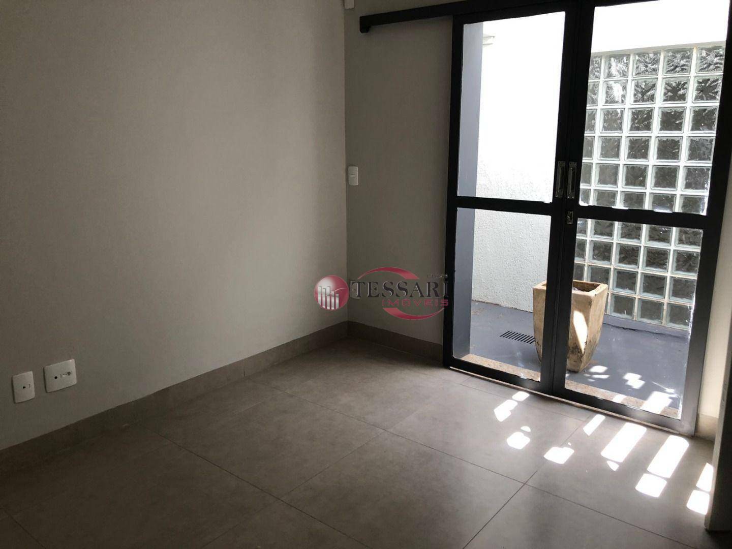 Casa para alugar com 3 quartos, 170m² - Foto 10