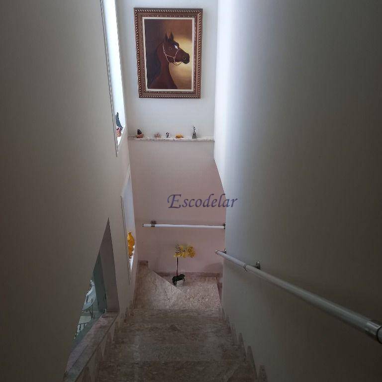 Sobrado à venda com 3 quartos, 210m² - Foto 20