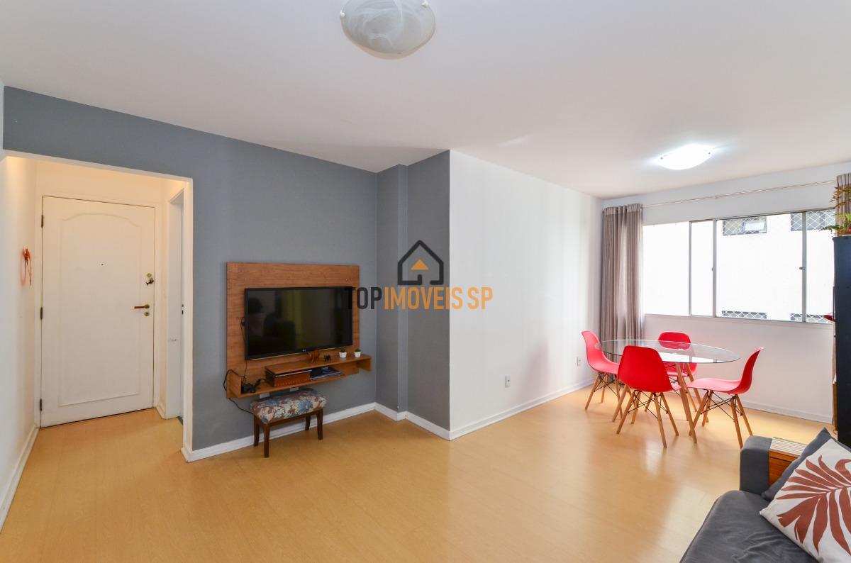 Apartamento à venda com 2 quartos, 70m² - Foto 2