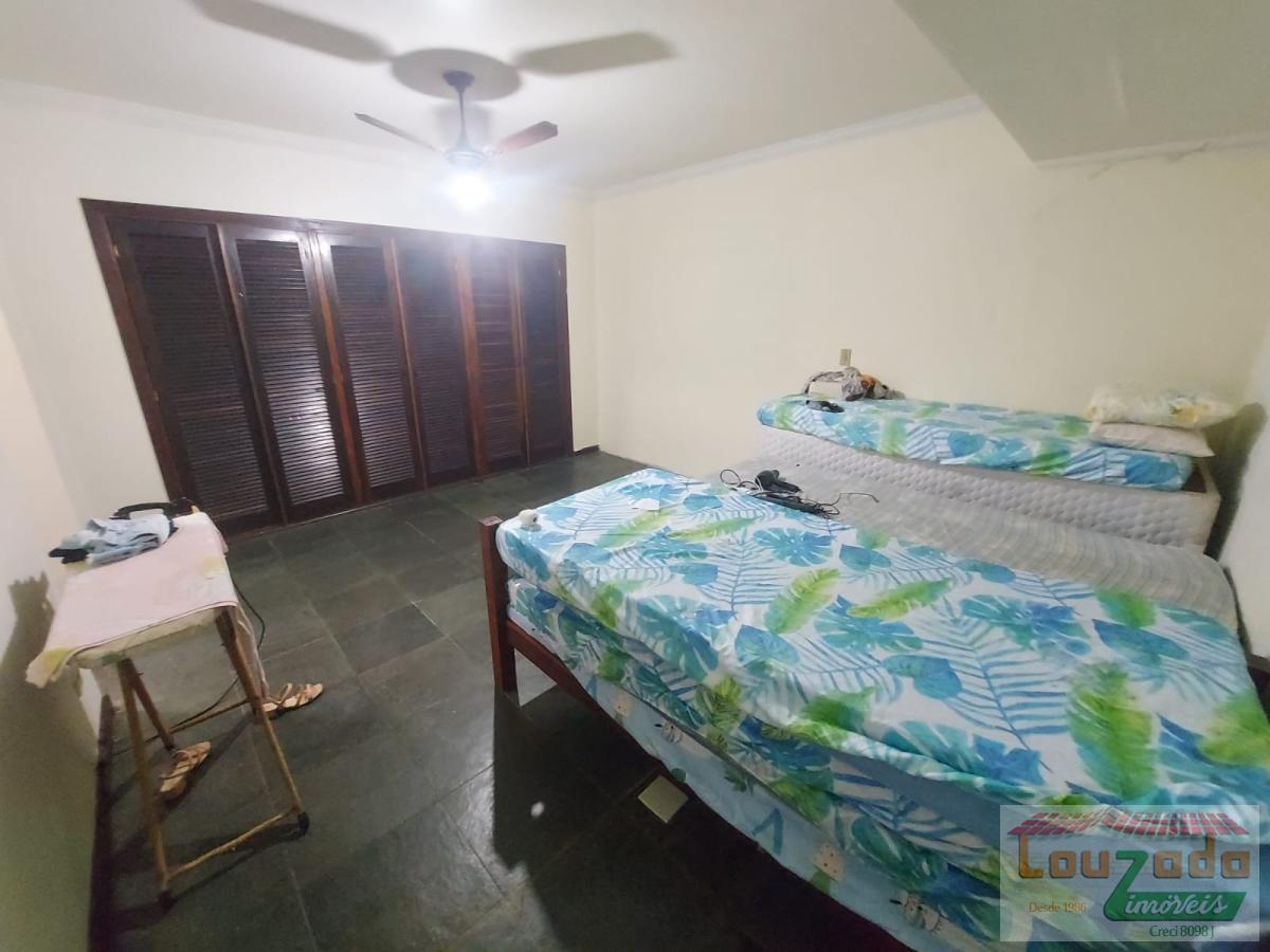 Casa à venda com 5 quartos, 360m² - Foto 8