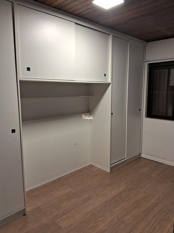 Casa à venda com 2 quartos, 69m² - Foto 12