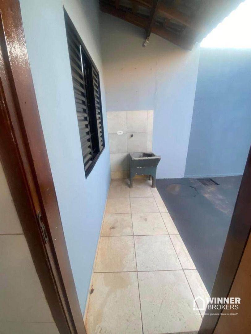Casa à venda com 2 quartos, 71m² - Foto 8