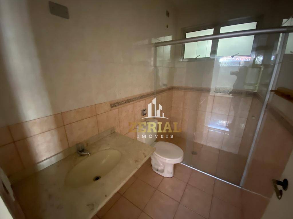 Sobrado à venda e aluguel com 3 quartos, 275m² - Foto 11