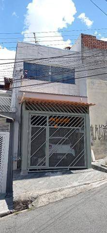 Sobrado à venda com 2 quartos, 120m² - Foto 3