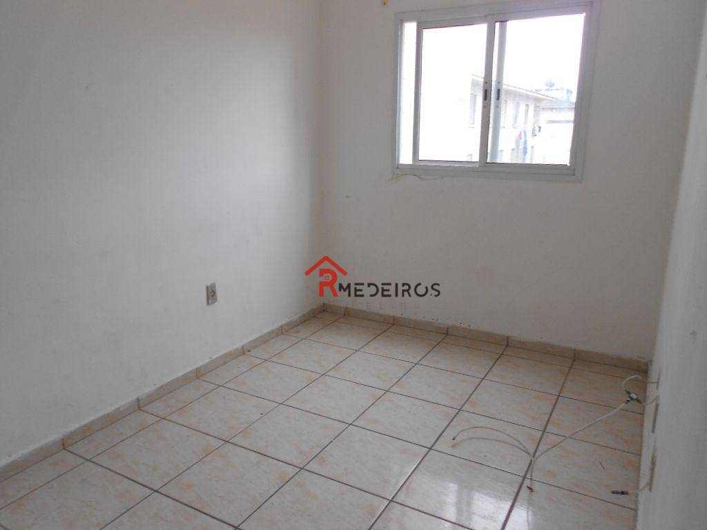 Apartamento à venda com 2 quartos, 42m² - Foto 5