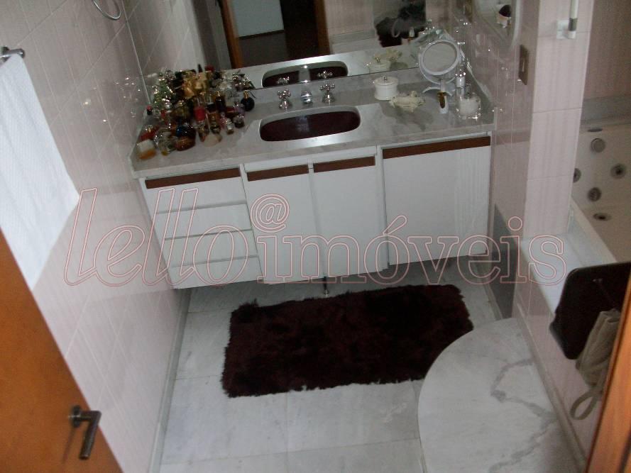 Apartamento à venda com 3 quartos, 247m² - Foto 18