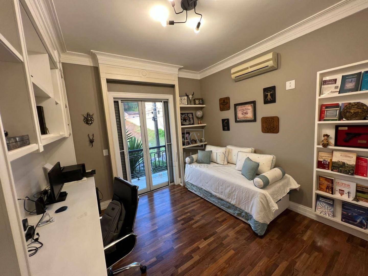 Casa de Condomínio para alugar com 4 quartos, 474m² - Foto 17