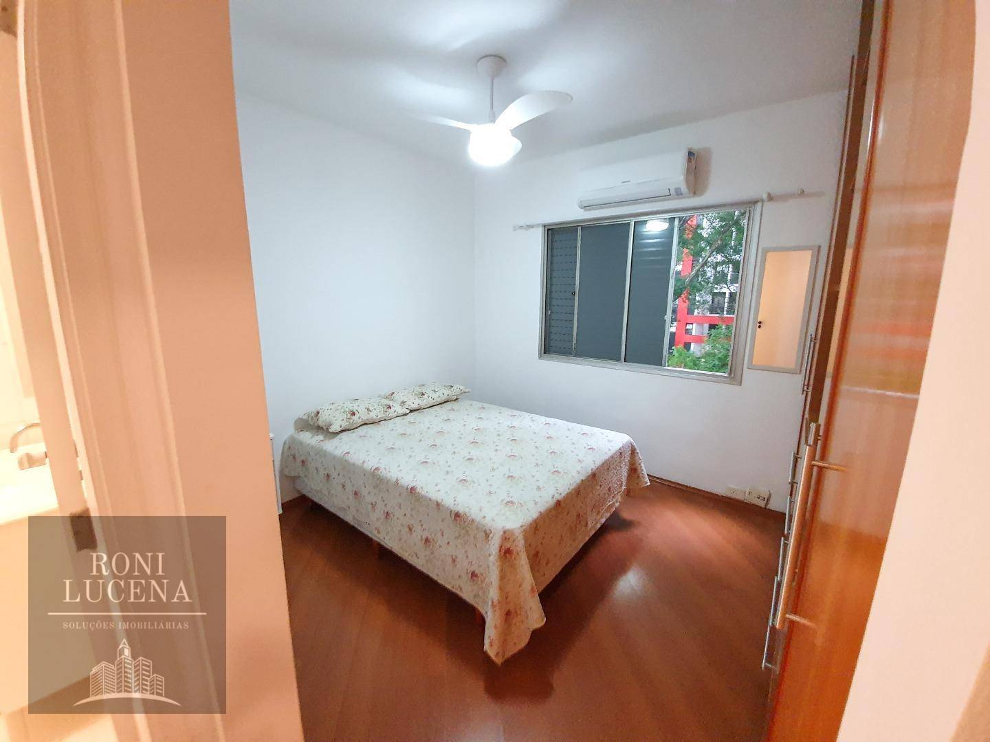 Apartamento para alugar com 2 quartos, 65m² - Foto 11