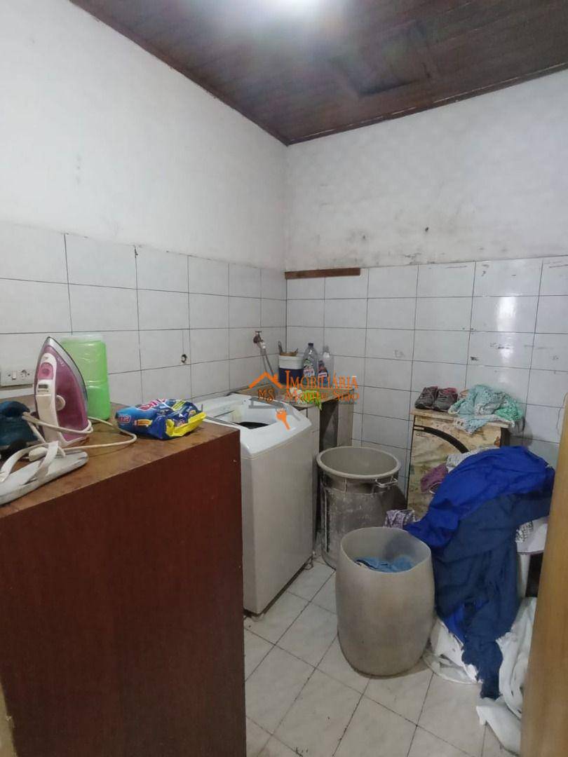 Sobrado à venda com 3 quartos, 250m² - Foto 11