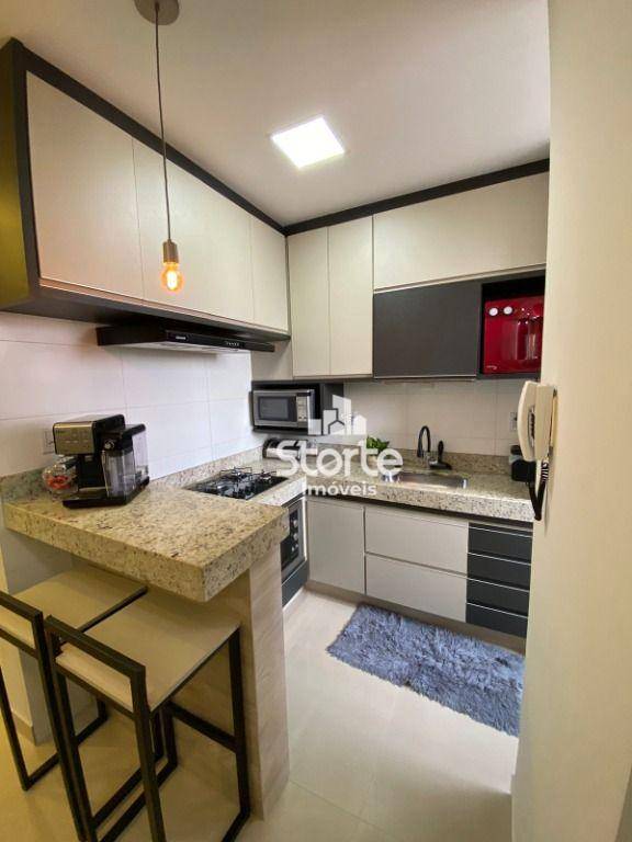 Apartamento à venda com 2 quartos, 62m² - Foto 6