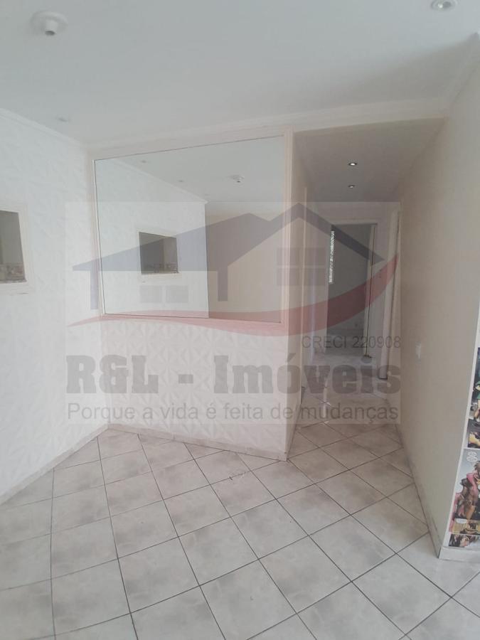 Apartamento para alugar com 3 quartos, 64m² - Foto 1