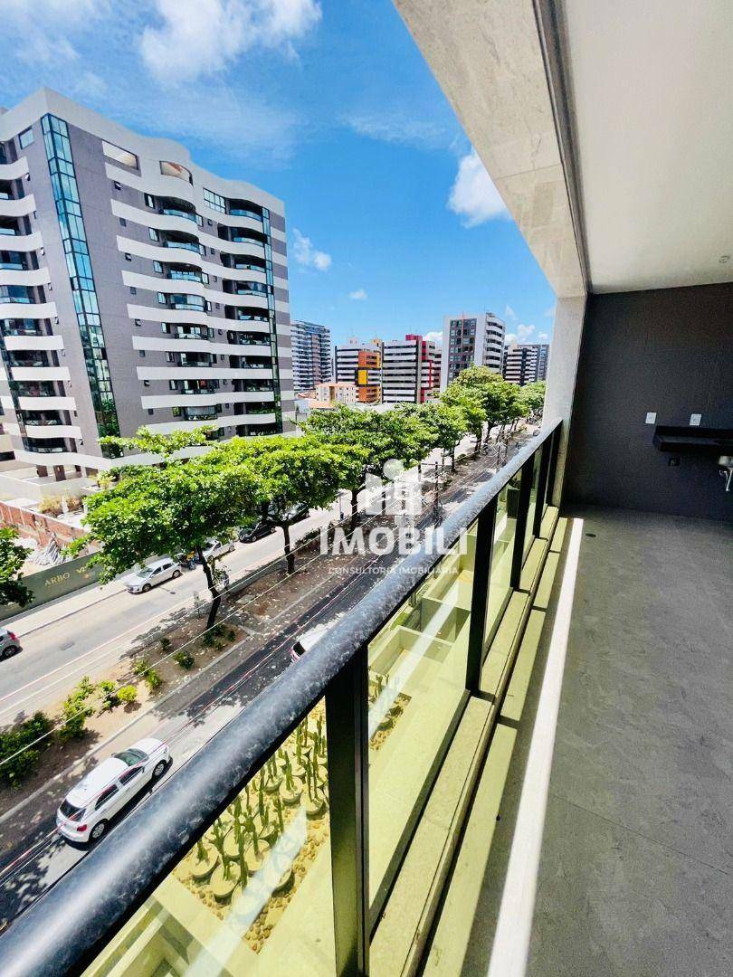 Apartamento à venda com 3 quartos, 221m² - Foto 5