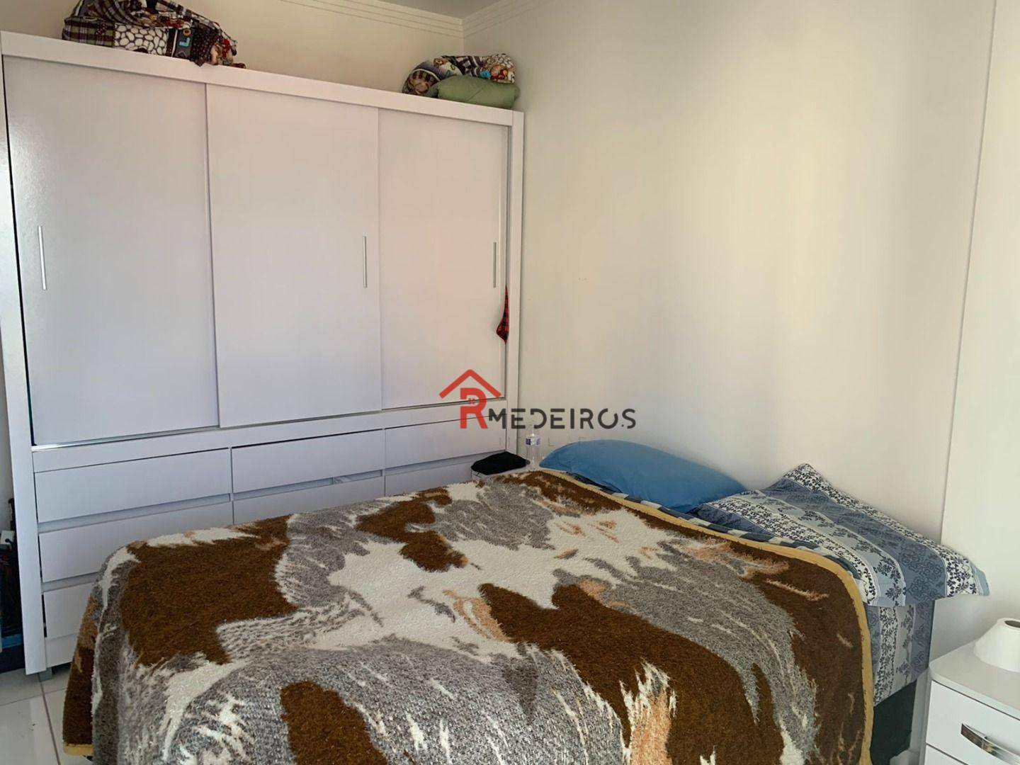 Apartamento à venda com 2 quartos, 90m² - Foto 13