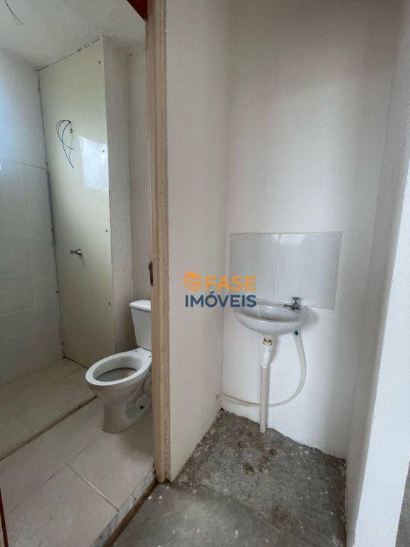 Apartamento à venda com 2 quartos, 42m² - Foto 6