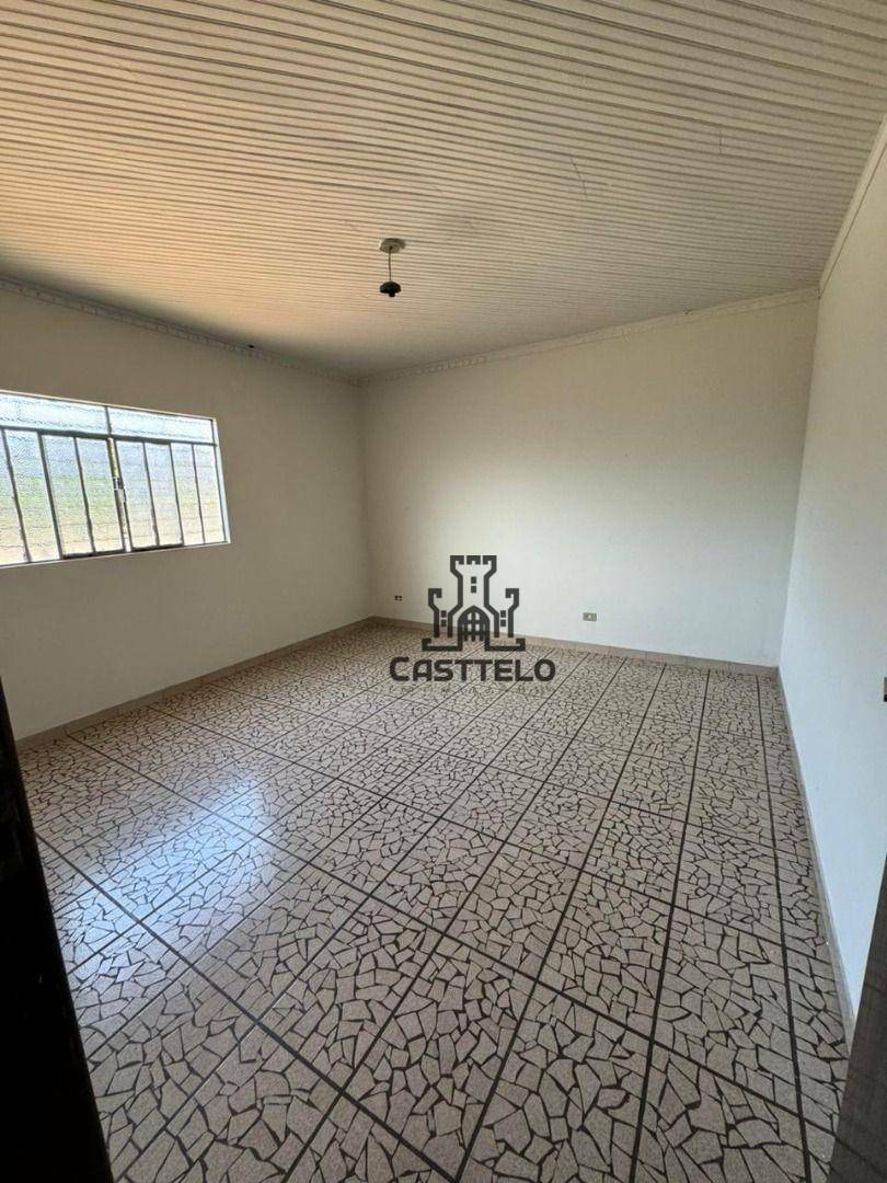 Casa à venda com 3 quartos, 90m² - Foto 7