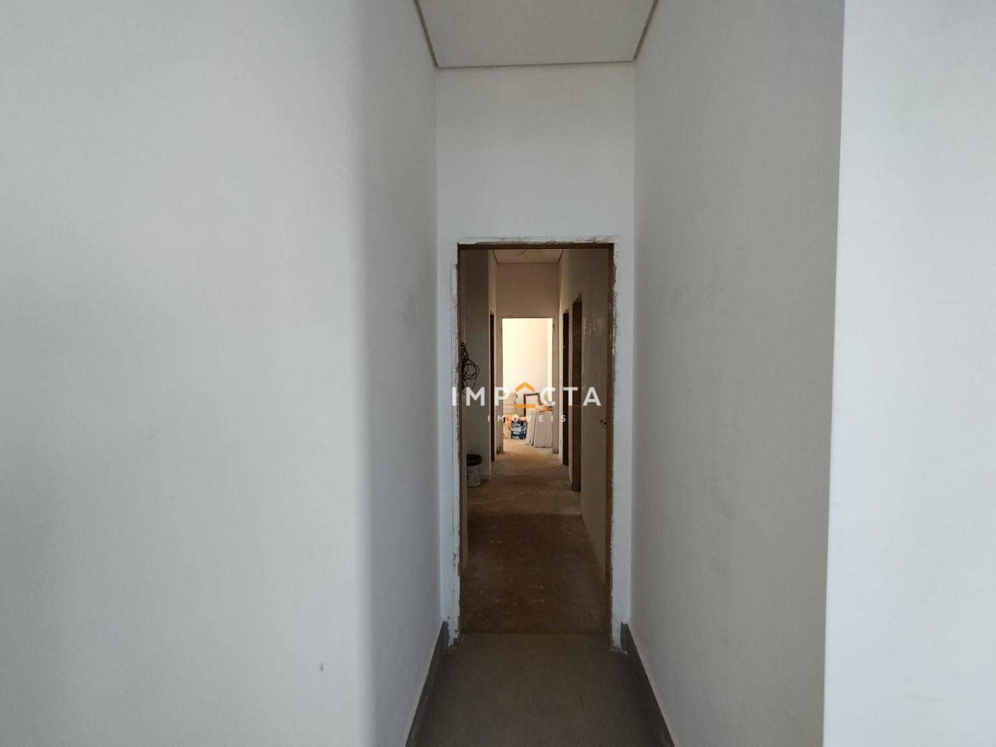 Casa à venda com 4 quartos, 300m² - Foto 8