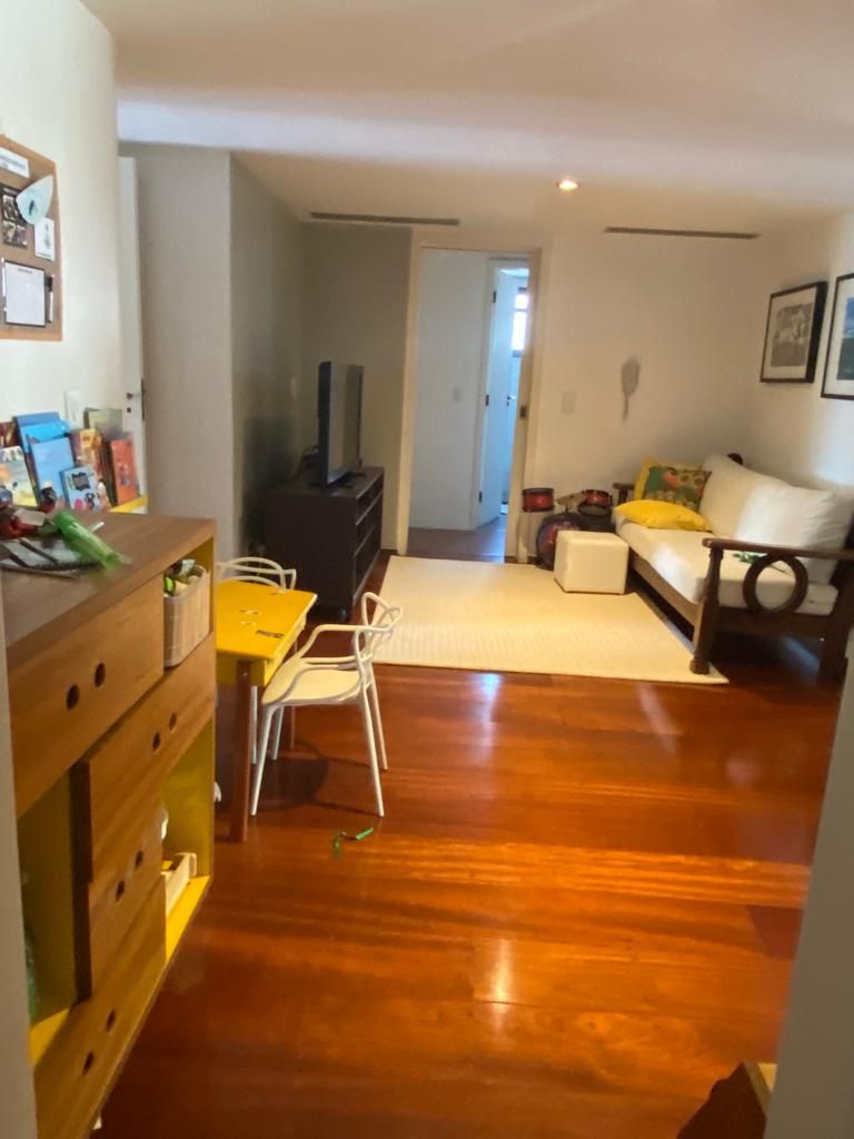 Apartamento à venda com 4 quartos, 260m² - Foto 7