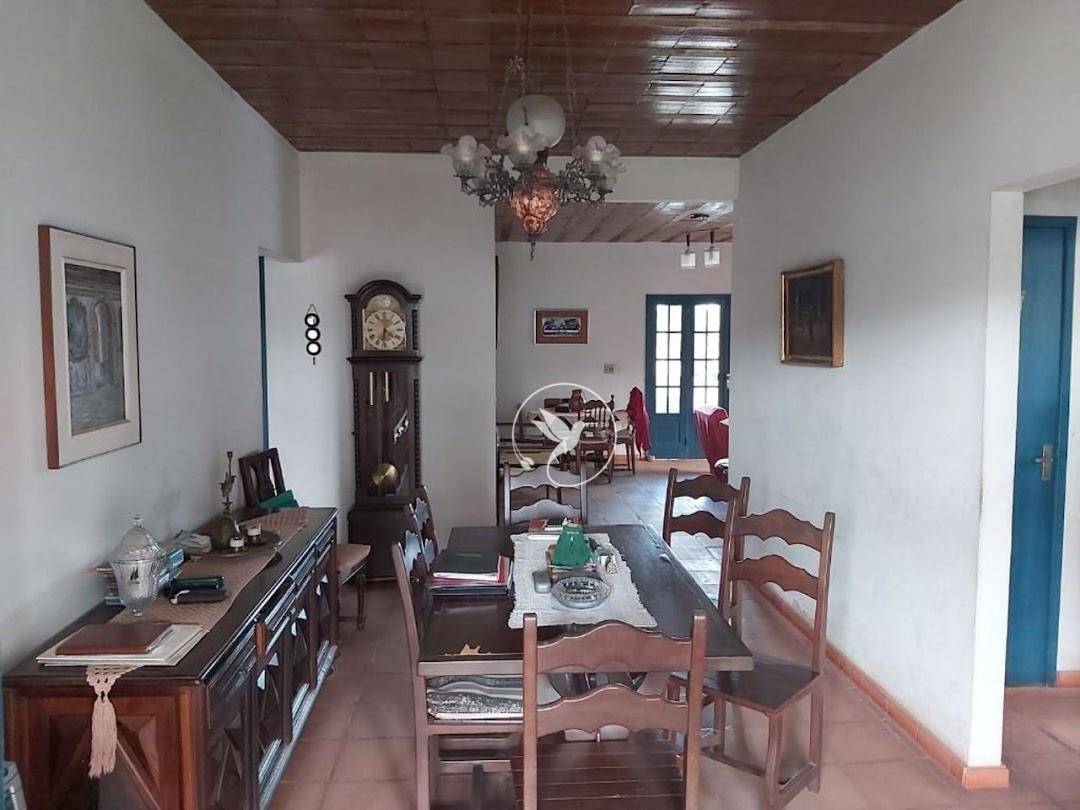 Casa à venda com 4 quartos, 187m² - Foto 11