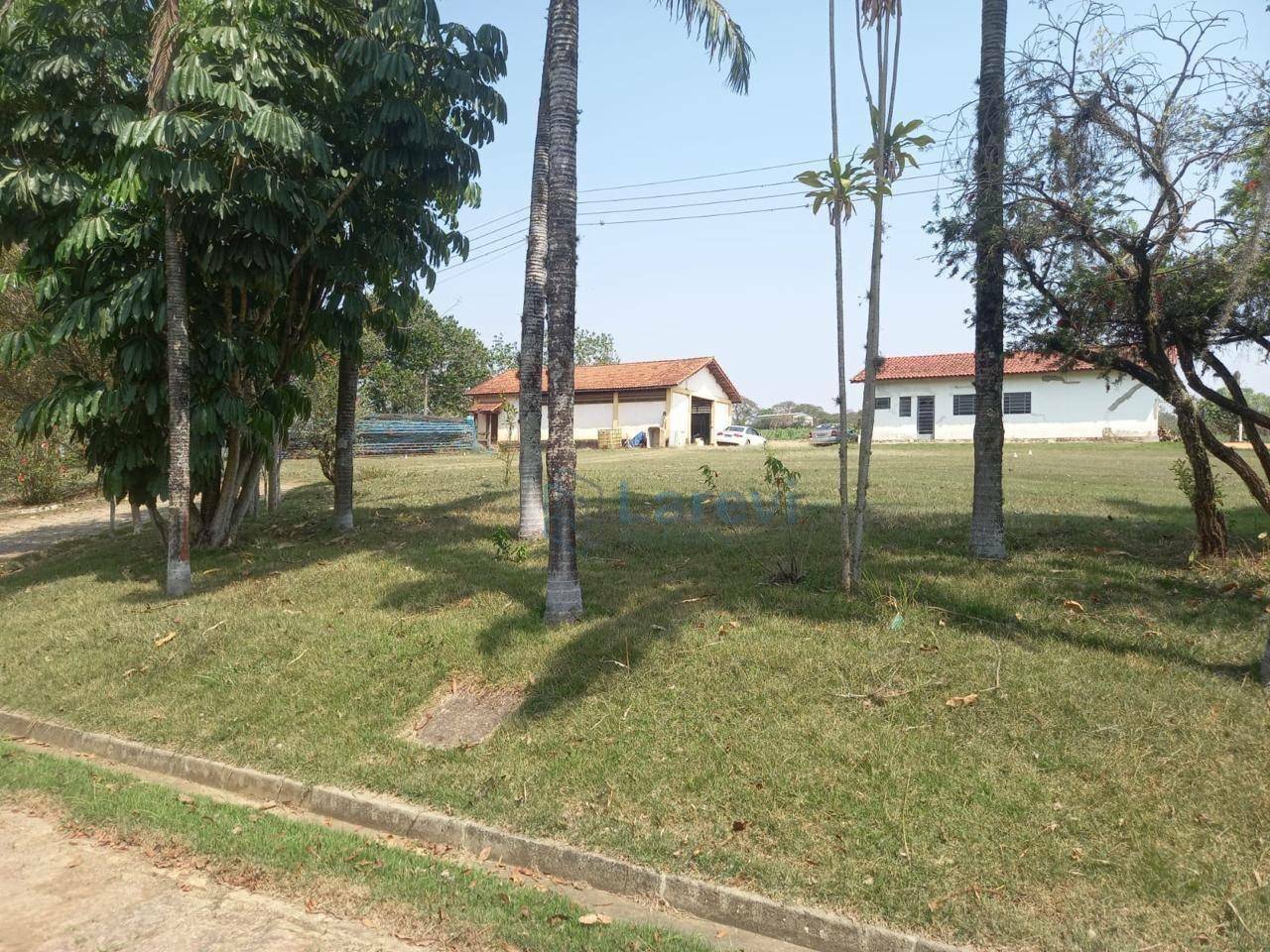 Loteamento e Condomínio, 500 m² - Foto 1