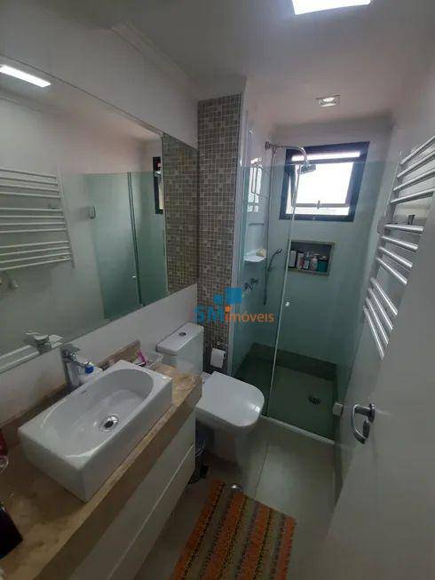 Apartamento à venda com 2 quartos, 75m² - Foto 8