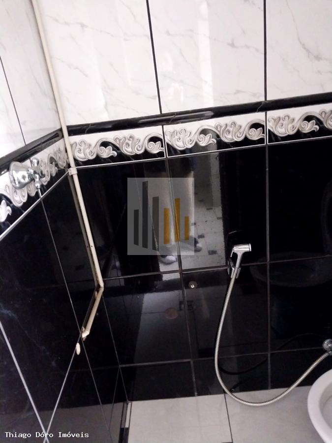 Apartamento para alugar com 3 quartos, 72m² - Foto 6