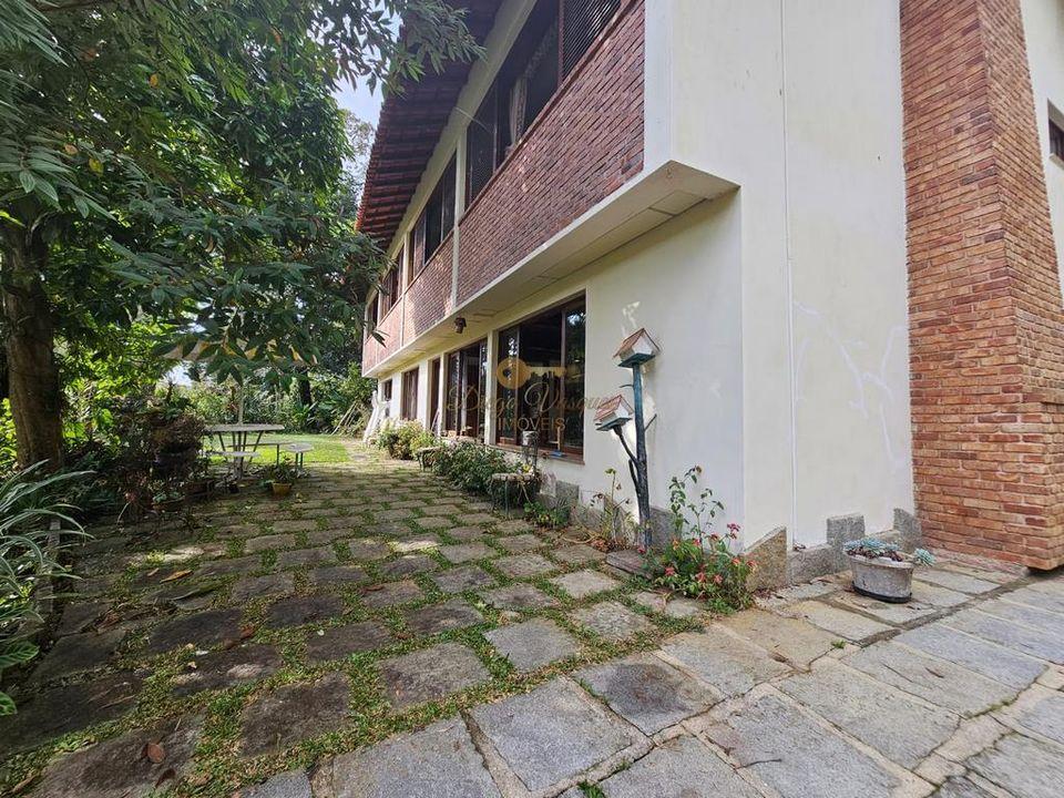 Casa à venda com 4 quartos, 1960m² - Foto 32