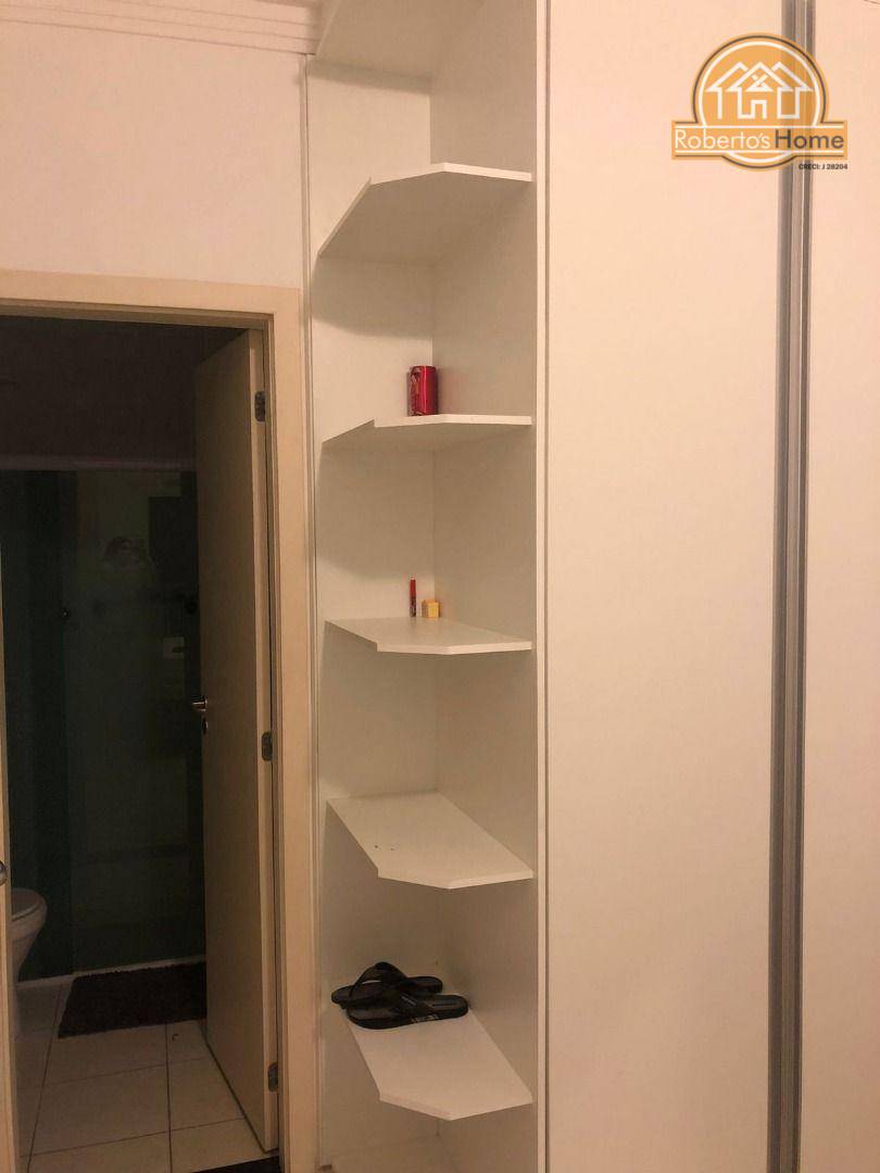 Apartamento à venda com 2 quartos, 70m² - Foto 12