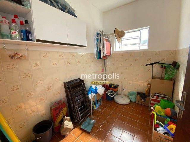 Casa à venda com 2 quartos, 300m² - Foto 8