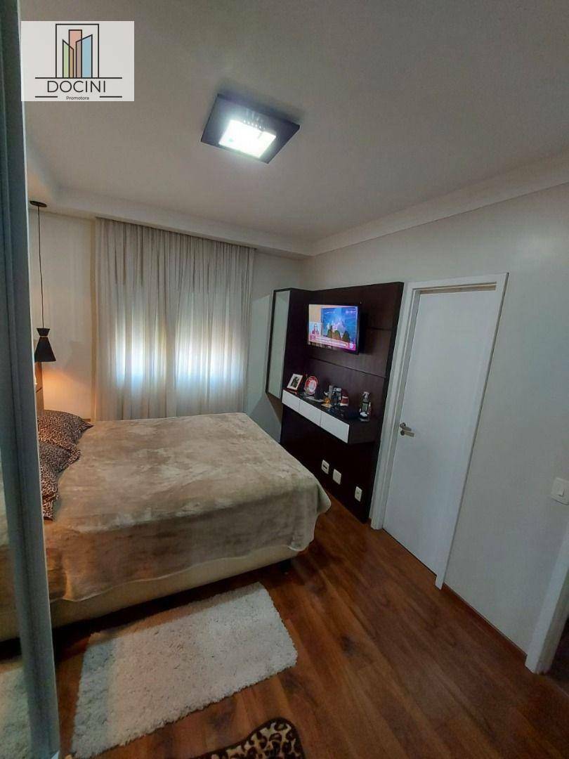 Apartamento à venda com 3 quartos, 139m² - Foto 4