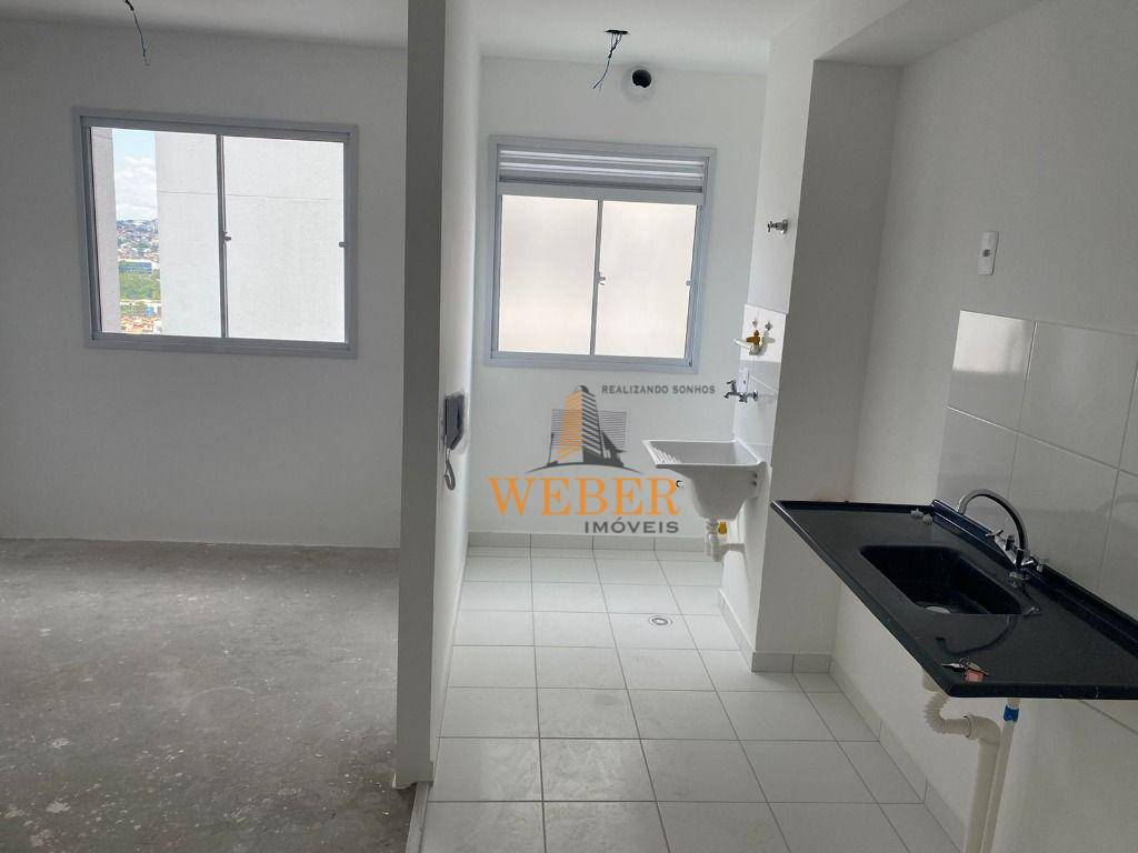 Apartamento à venda com 2 quartos, 42m² - Foto 3