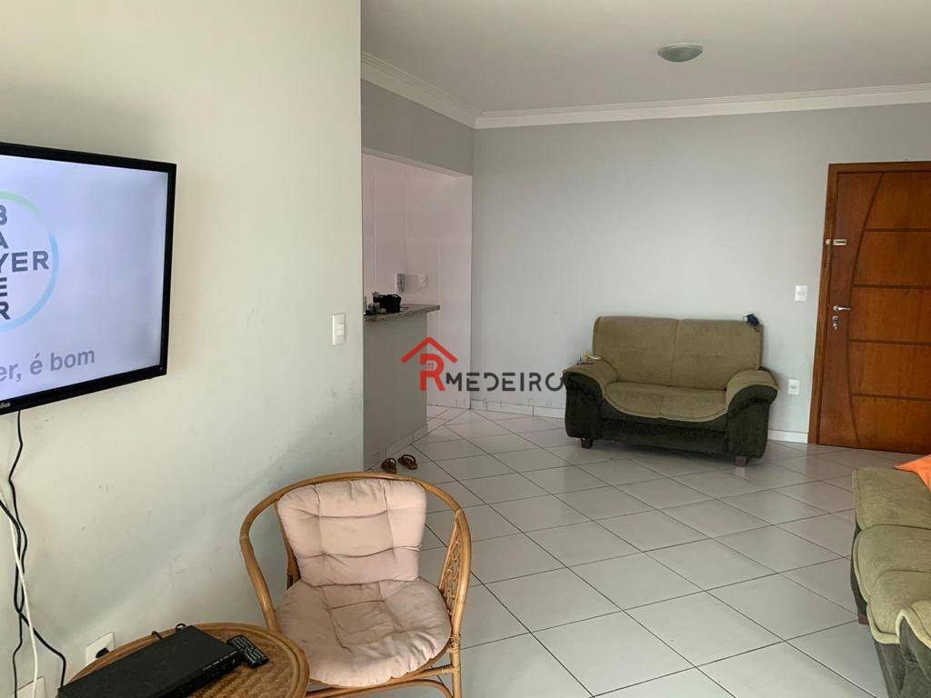 Apartamento à venda com 2 quartos, 87m² - Foto 4