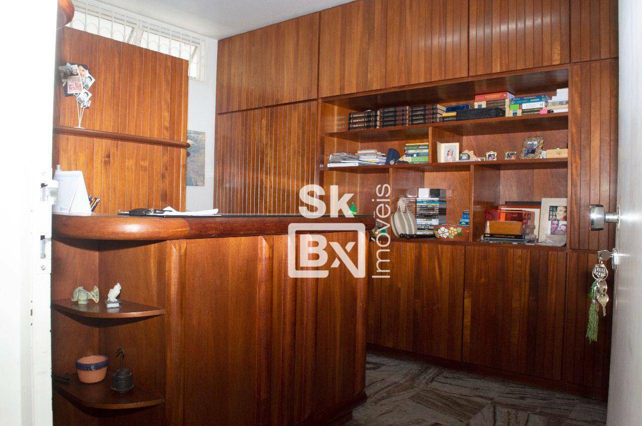 Casa à venda com 4 quartos, 340m² - Foto 13