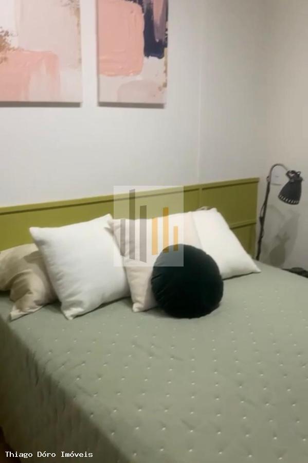 Apartamento à venda com 2 quartos, 38m² - Foto 14