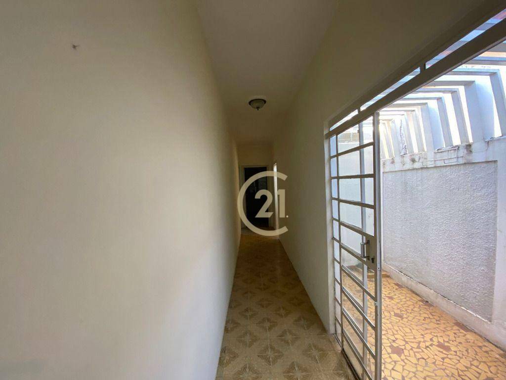 Casa à venda com 2 quartos, 185m² - Foto 16