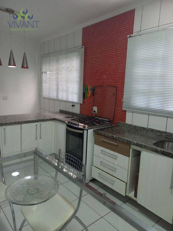 Sobrado à venda com 3 quartos, 243M2 - Foto 2