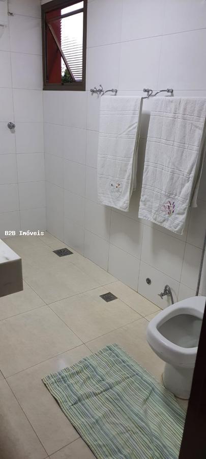 Apartamento à venda com 3 quartos, 140m² - Foto 15