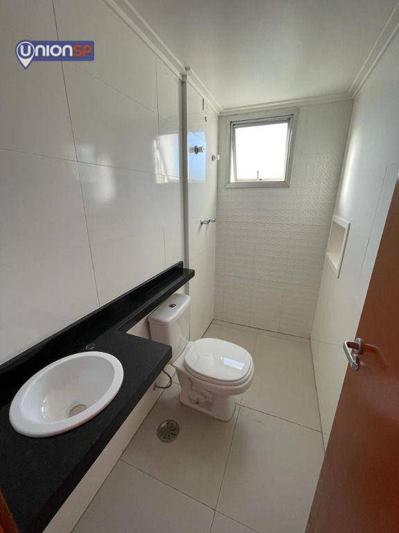 Apartamento à venda com 2 quartos, 48m² - Foto 13