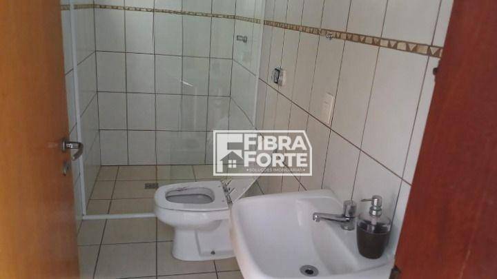 Casa à venda com 4 quartos, 250m² - Foto 16