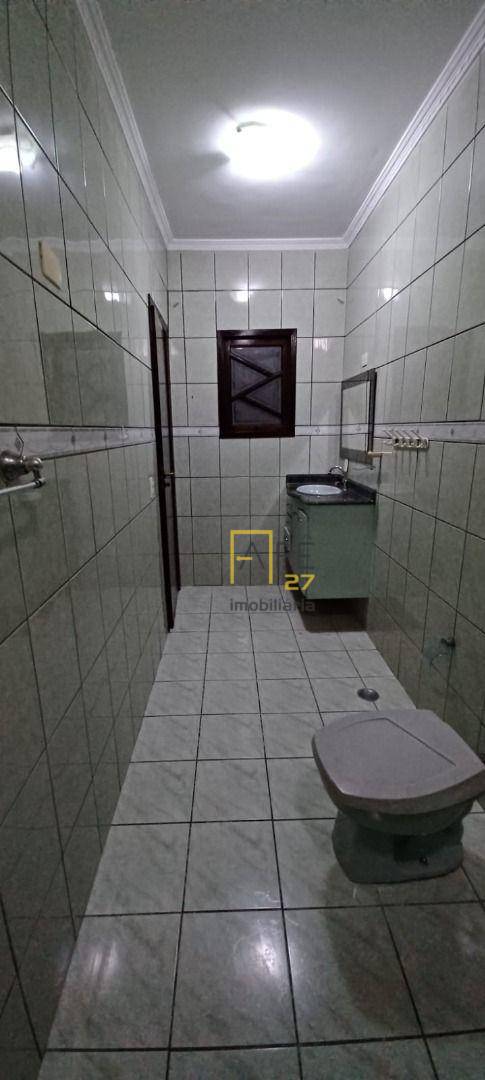 Sobrado à venda com 4 quartos, 220m² - Foto 26