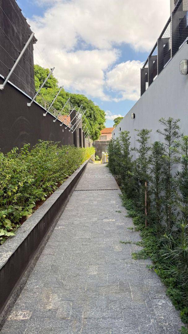 Apartamento para alugar com 3 quartos, 85m² - Foto 25