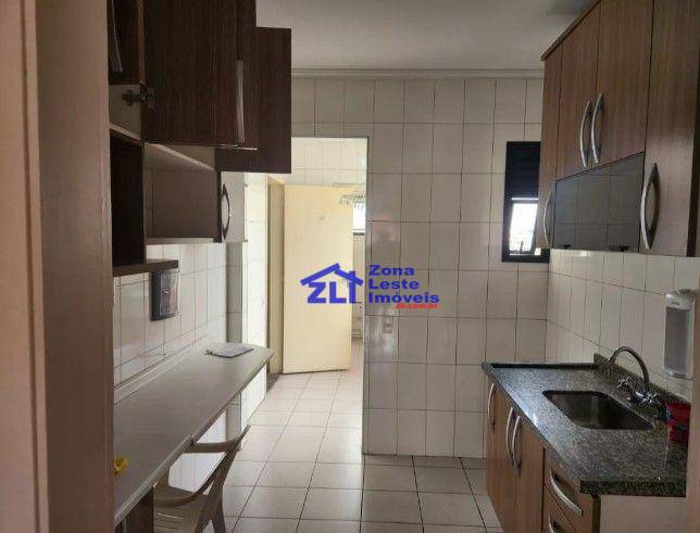 Apartamento à venda com 2 quartos, 72m² - Foto 5