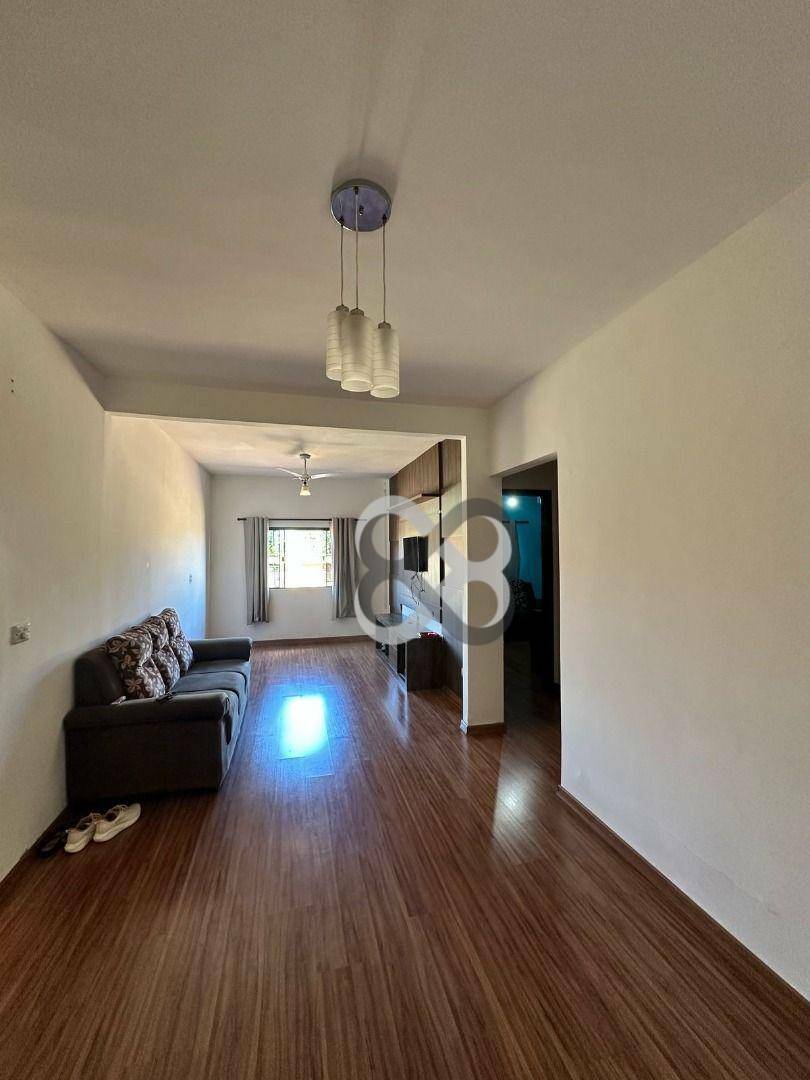 Casa à venda com 3 quartos, 130m² - Foto 4